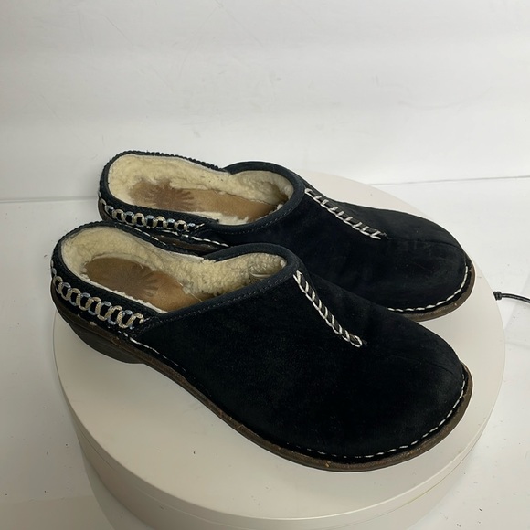 UGG Black Suede Mules with Cream Lining - Picture 2 of 10